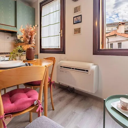 شقة Domus Civico 16