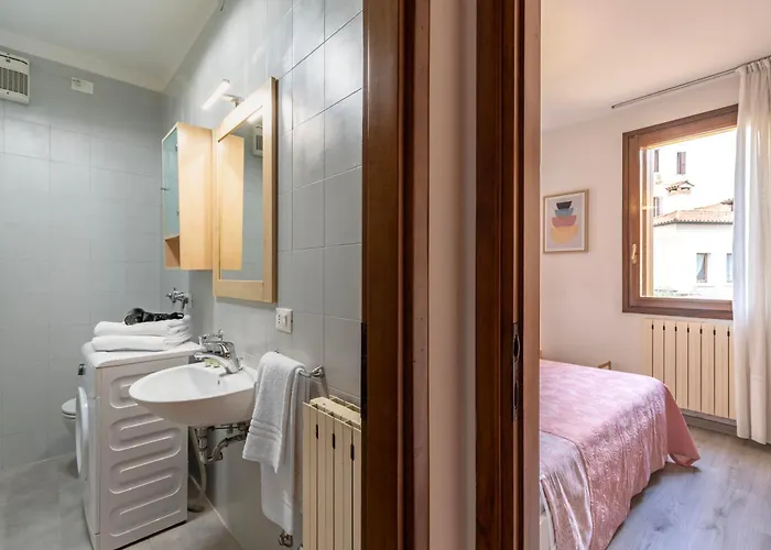 Domus Civico 16 公寓